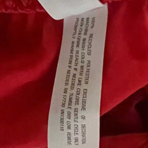 Auden Red pjs - Picture 4 of 4